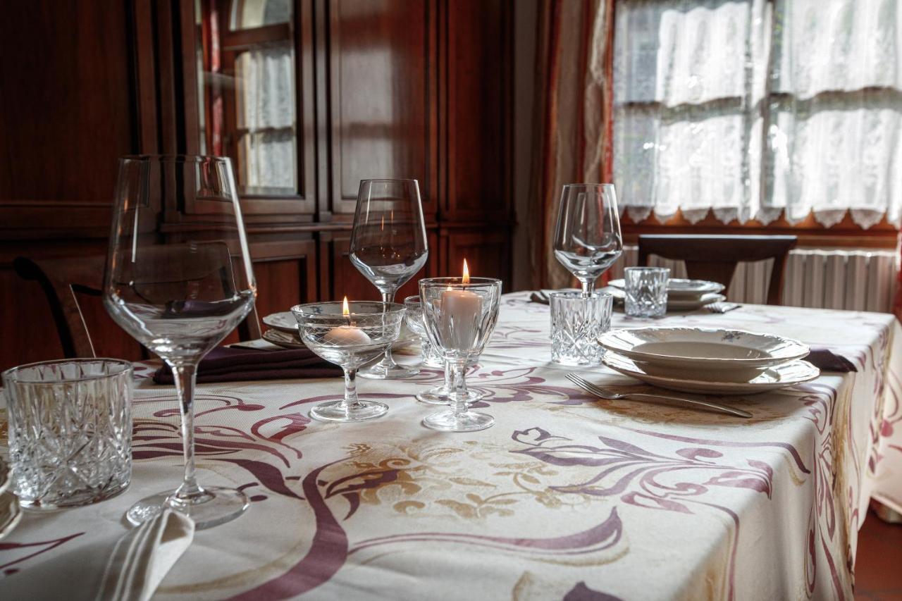 Il Como' Della Civetta - Taverna “La Fenice” Stazzona Buitenkant foto