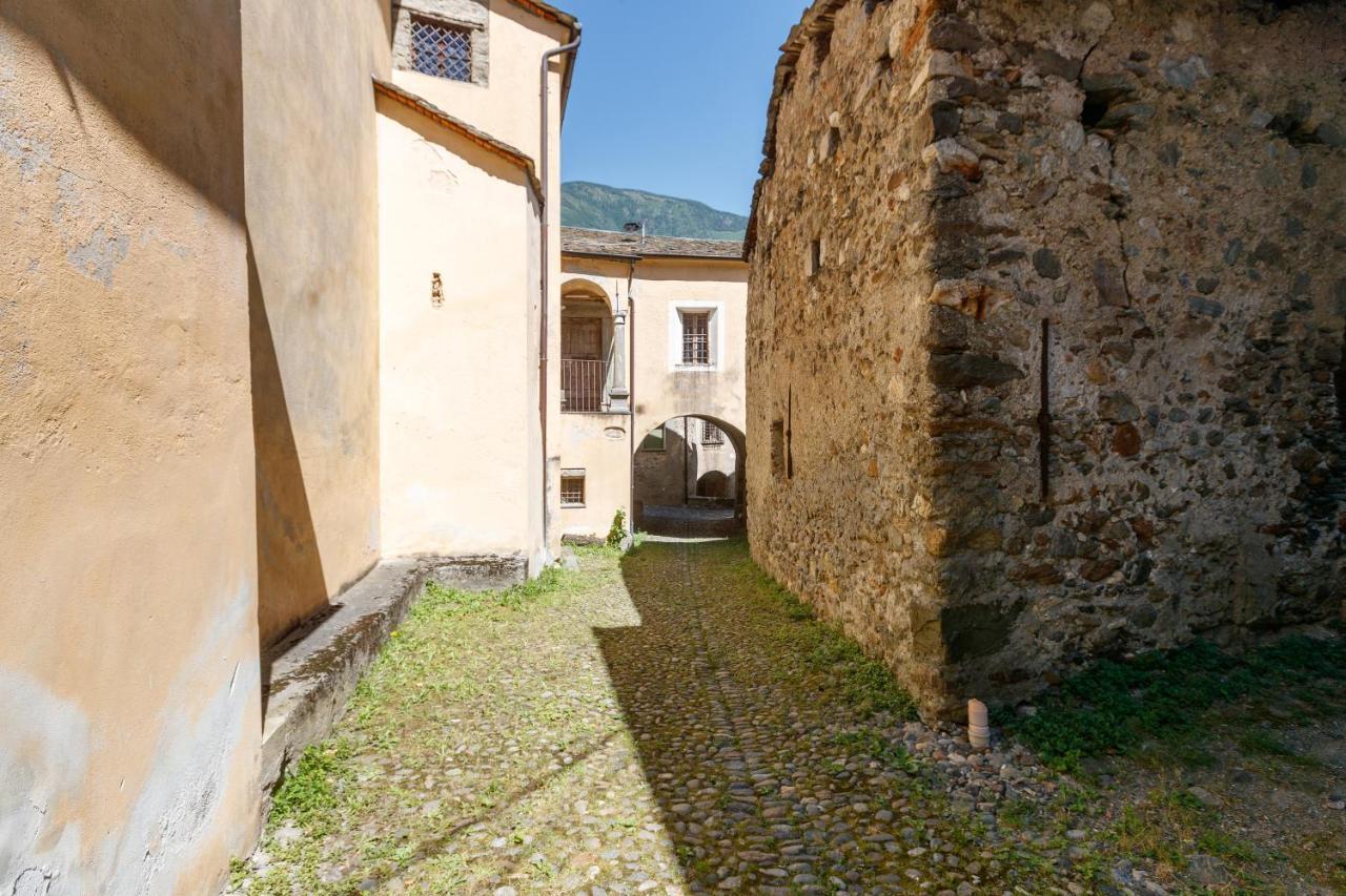 Il Como' Della Civetta - Taverna “La Fenice” Stazzona Buitenkant foto
